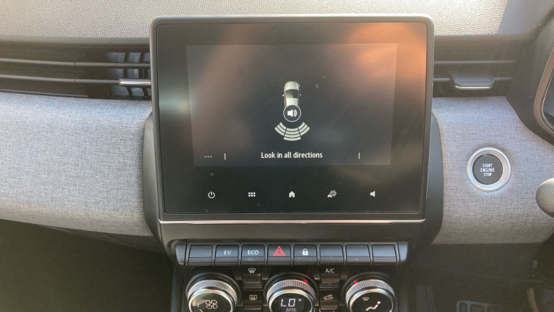 Renault Clio 1.6 E-TECH full hybrid 145 Evolution 5dr Auto Hybrid Hatchback